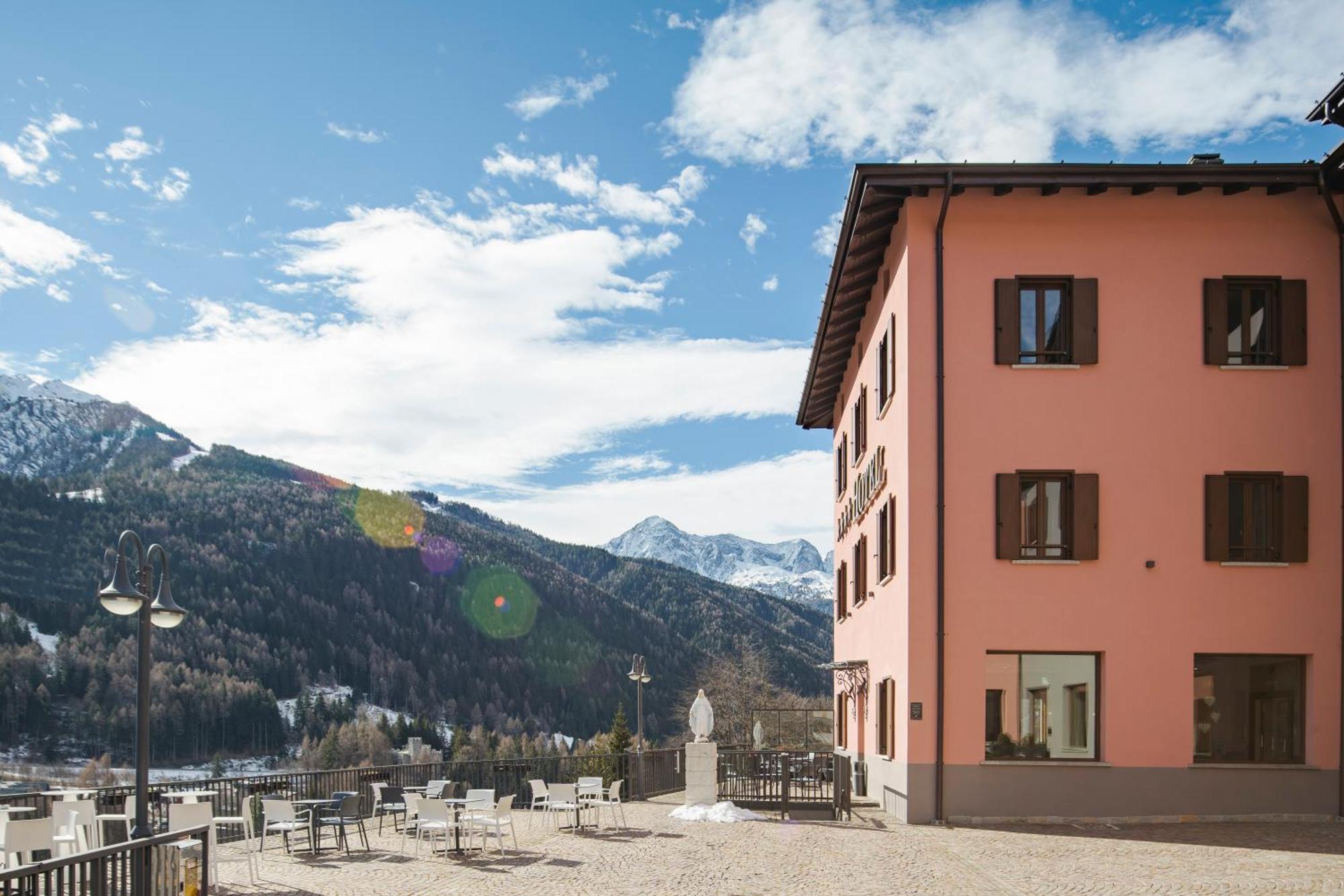Hotel Garni Cristallo Ponte Di Legno Exteriér fotografie
